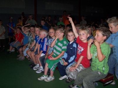 Enthousiaste-kinderen-tijdens-de-Jeroens Jeugdshow